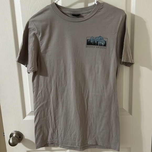 Sedona Blue and Gray Short Sleeve Graphic T-Shirt - Picture 2 of 4